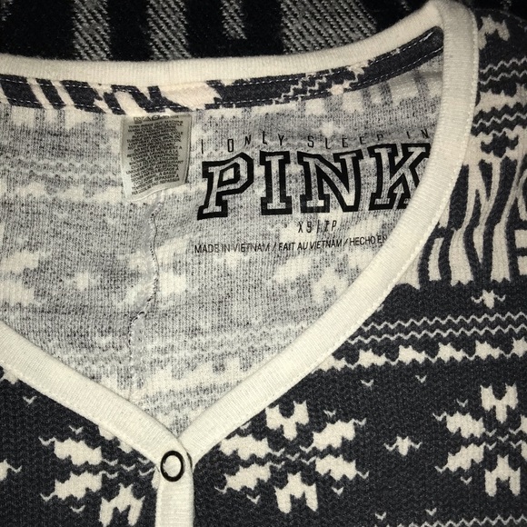 🆚 💕PINK 🎄❄️🎁 Christmas Onesie 🎁❄️🎄 - Picture 5 of 8